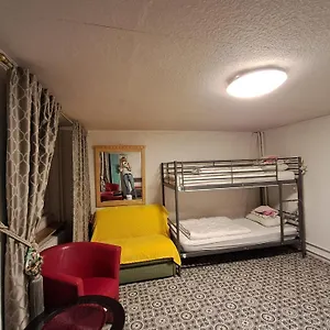 Friendly Curych